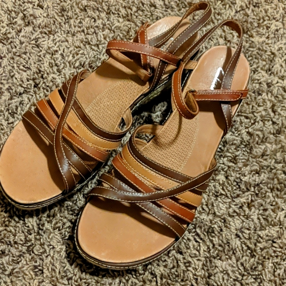 clarks sandles